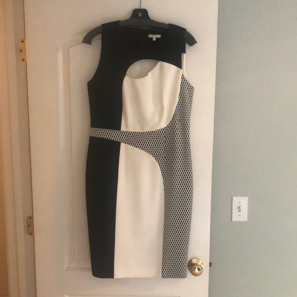 PAULE KA Black and White Sleeveless Dress